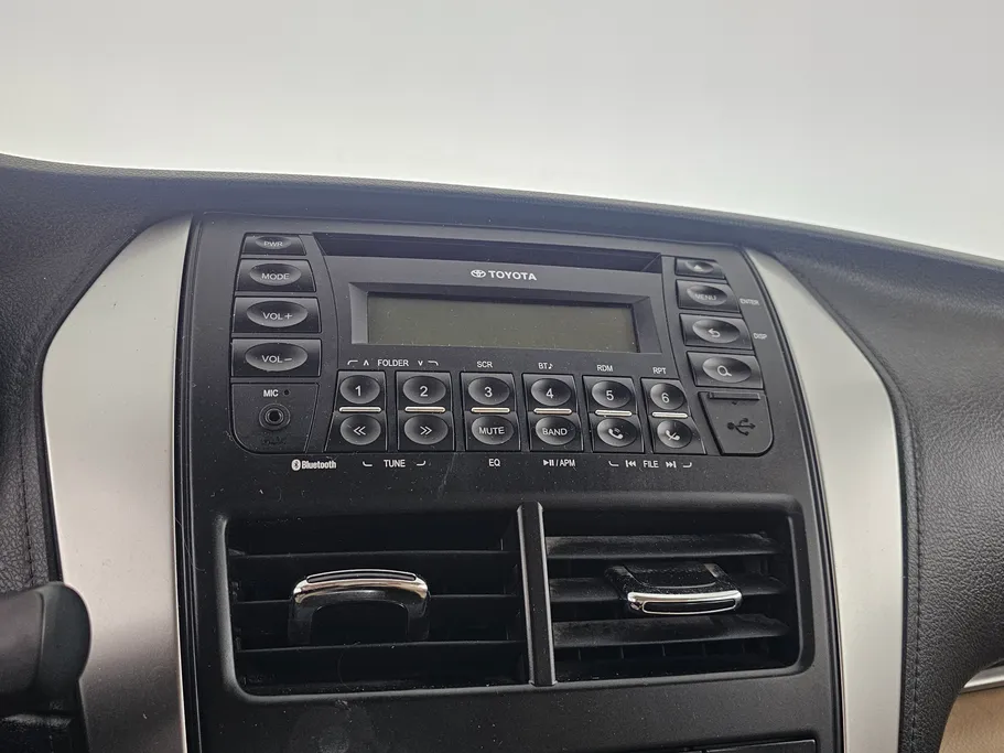 2019 Toyota Yaris  Y 