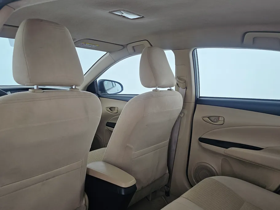 2019 Toyota Yaris  Y 