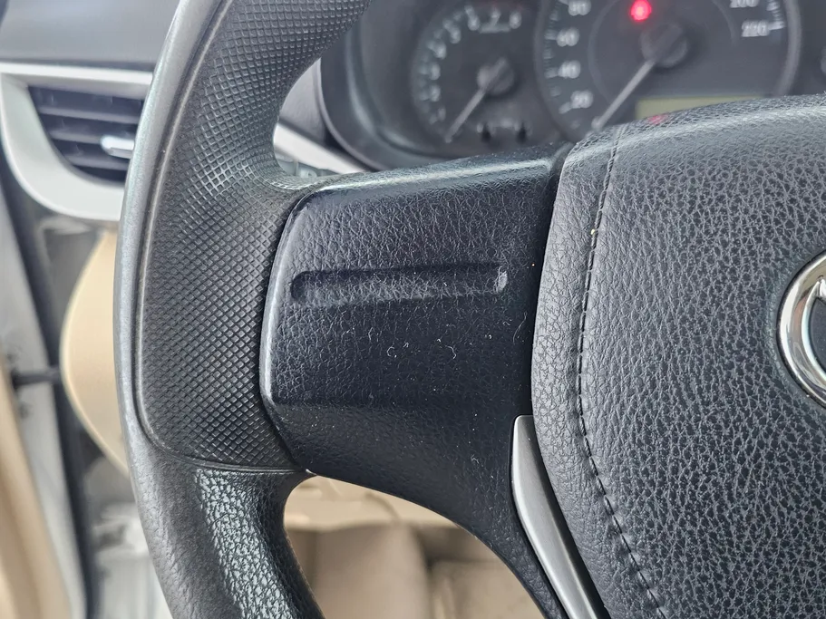 2019 Toyota Yaris  Y 