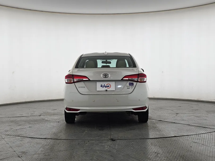 2019 Toyota Yaris  Y 