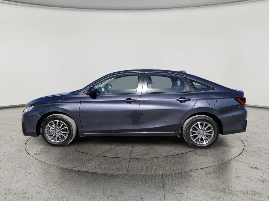 2024 Toyota Yaris  Y 