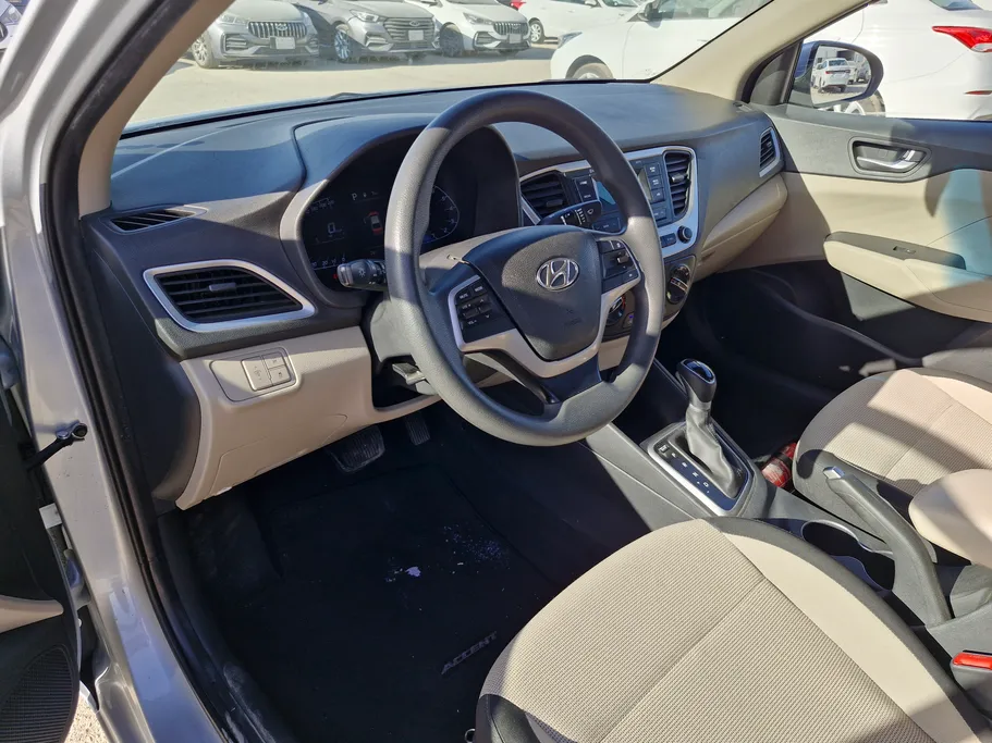 2023 Hyundai Accent Smart 