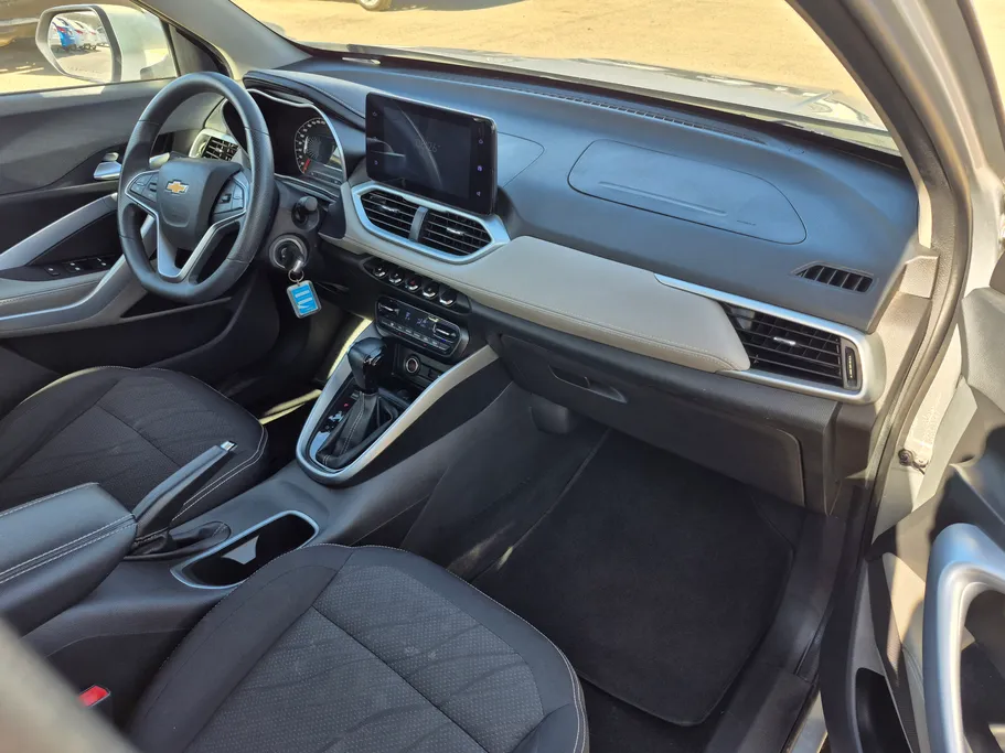 2023 Chevrolet Groove LT 