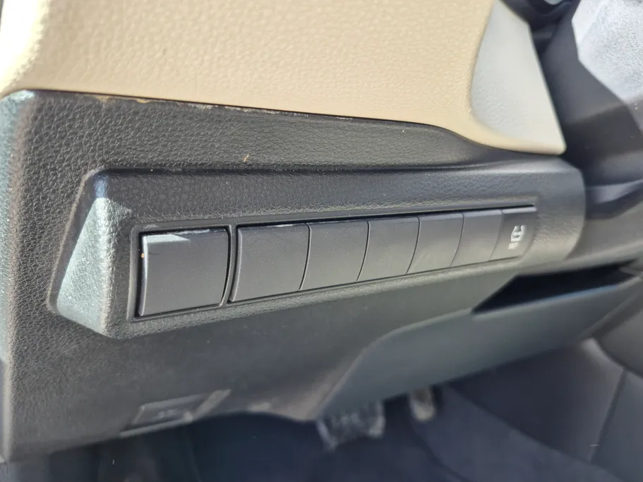 تويوتا كورولا XLI 2024 