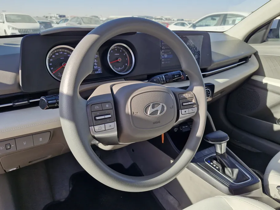 2024 Hyundai Accent Fleet 