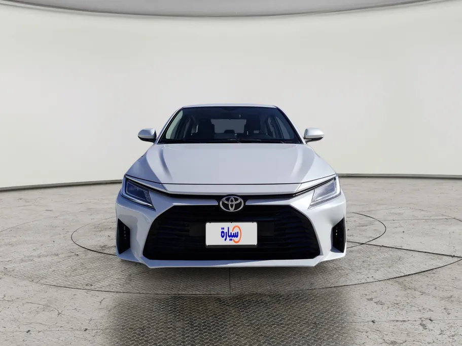 2023 Toyota Yaris  Y 