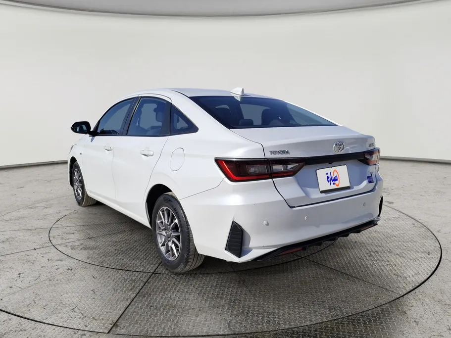 2023 Toyota Yaris  Y 