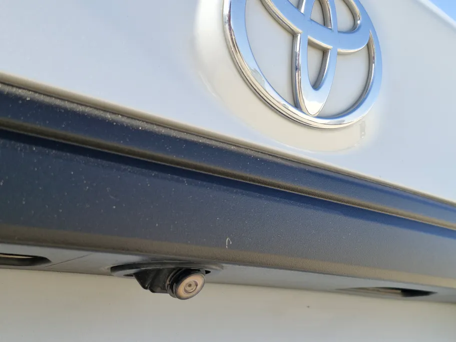 2023 Toyota Yaris  Y 