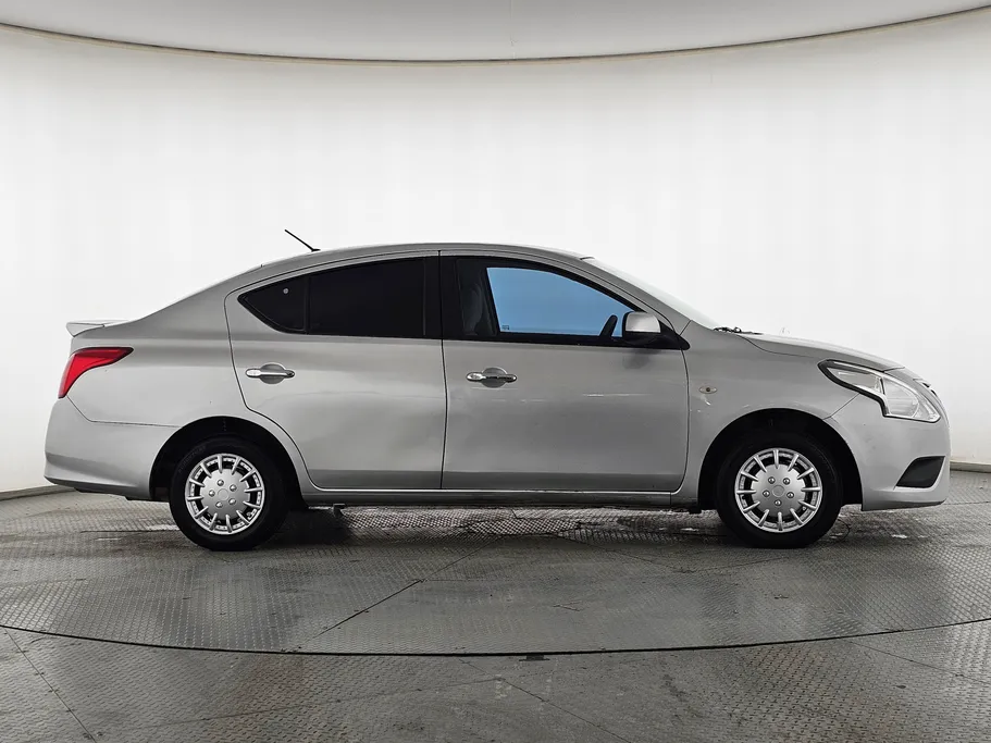 2020 Nissan Sunny Classic 