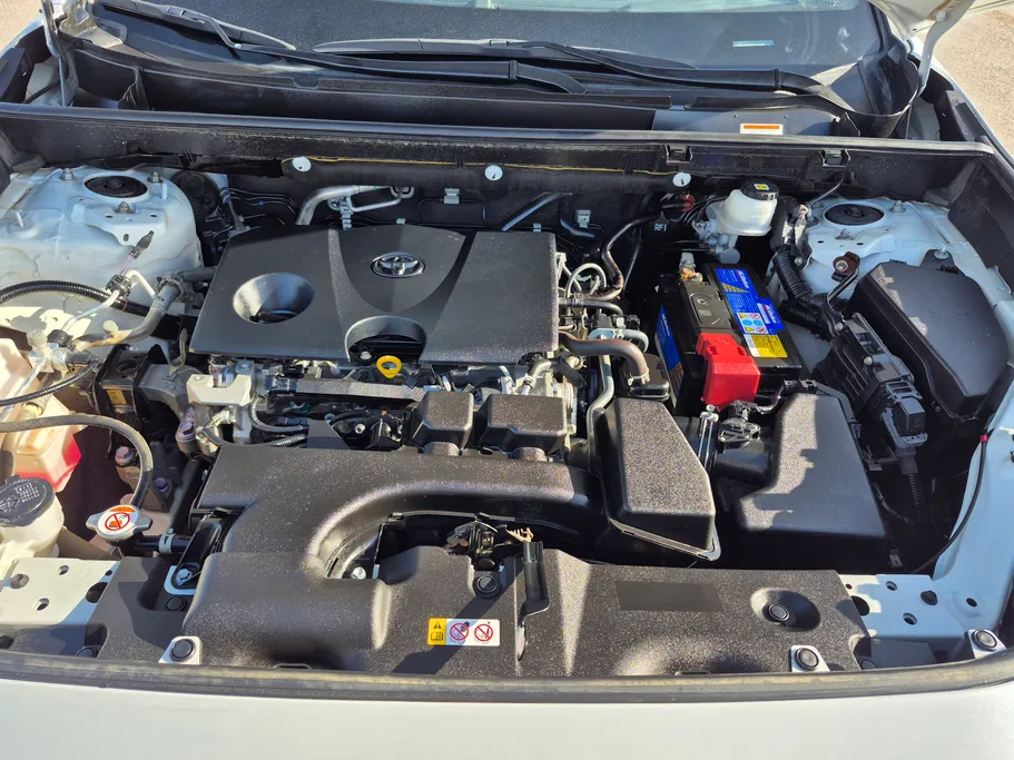 تويوتا راف فور LE 2023 