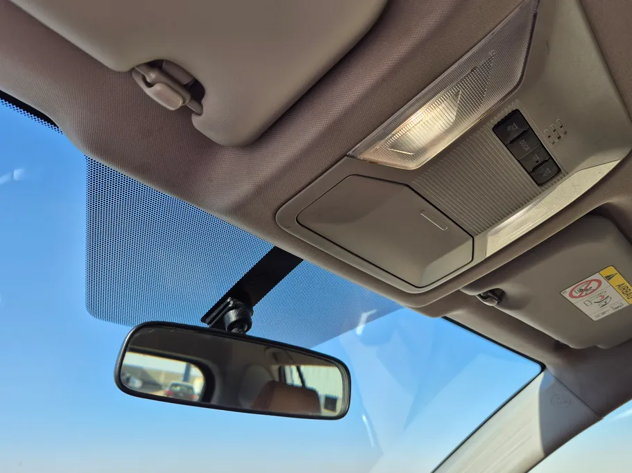 تويوتا راف فور LE 2023 