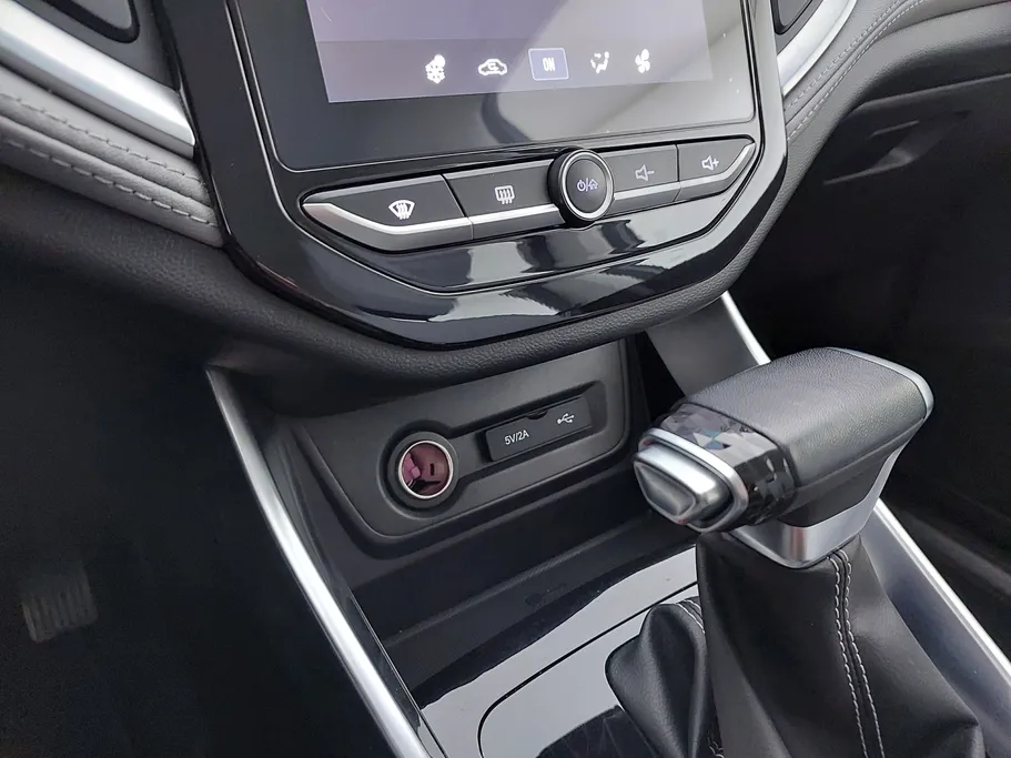 2024 Chevrolet Captiva LT 