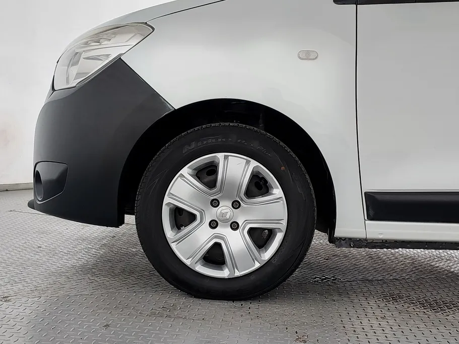 رينو دوكر Van بضاعة 2021 