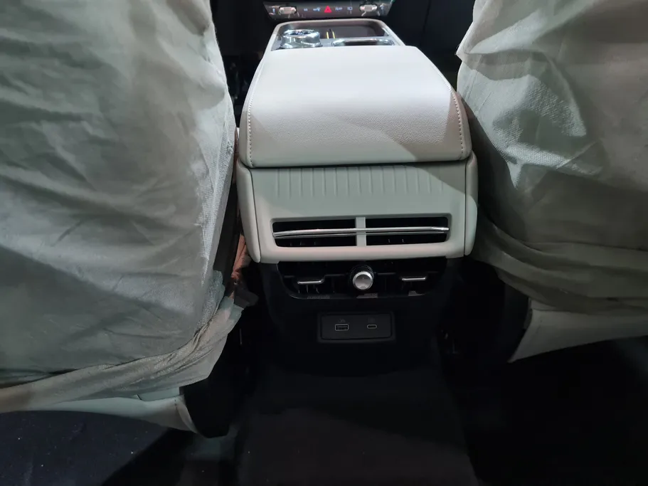 فورد تورس تيتانيوم الإصدار الجديد 2026 