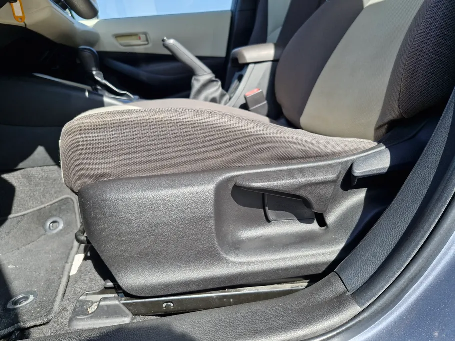 تويوتا كورولا XLI 2022 