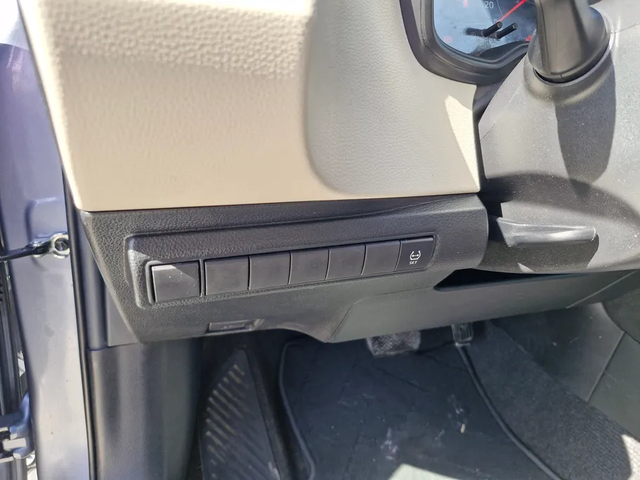 تويوتا كورولا XLI 2022 