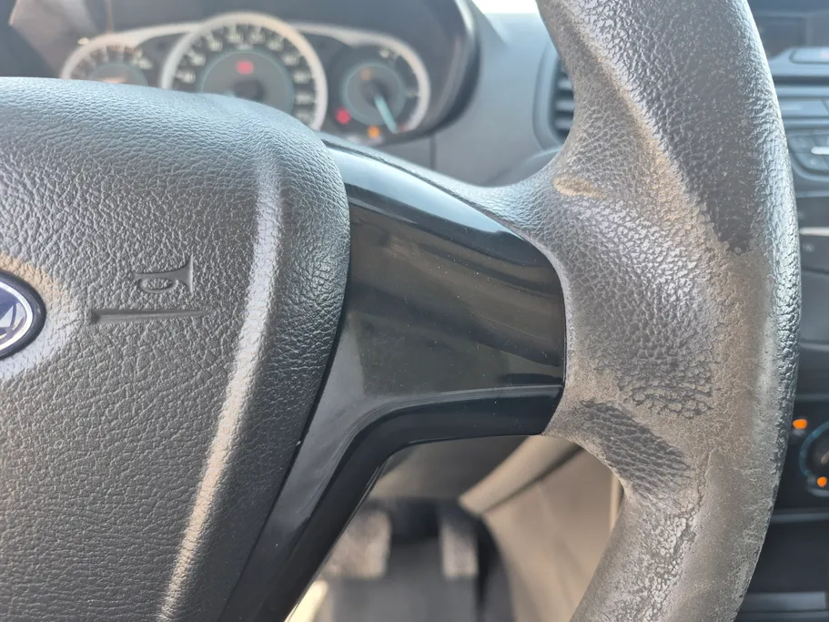 2017 Ford Figo امبيانتي 