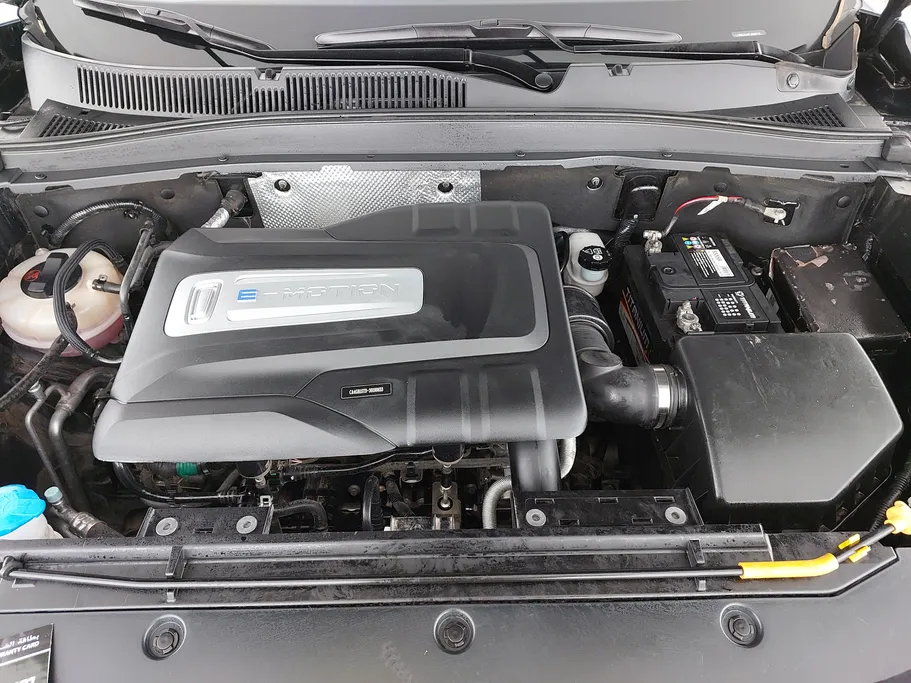 2023 FAW Bestune T77  