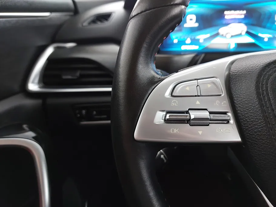 2023 FAW Bestune T77  