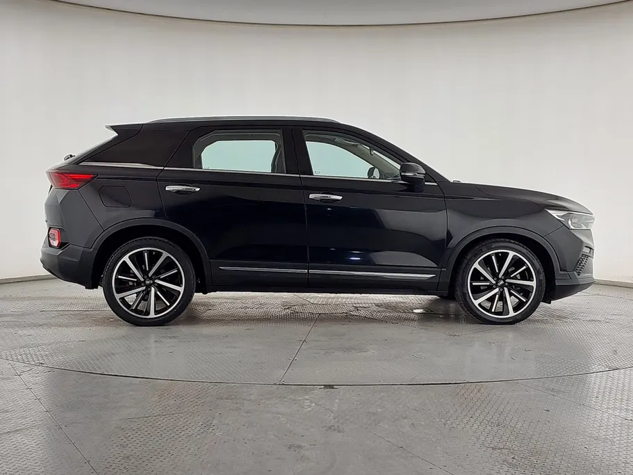 2023 FAW Bestune T77  