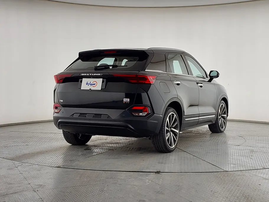 2023 FAW Bestune T77  