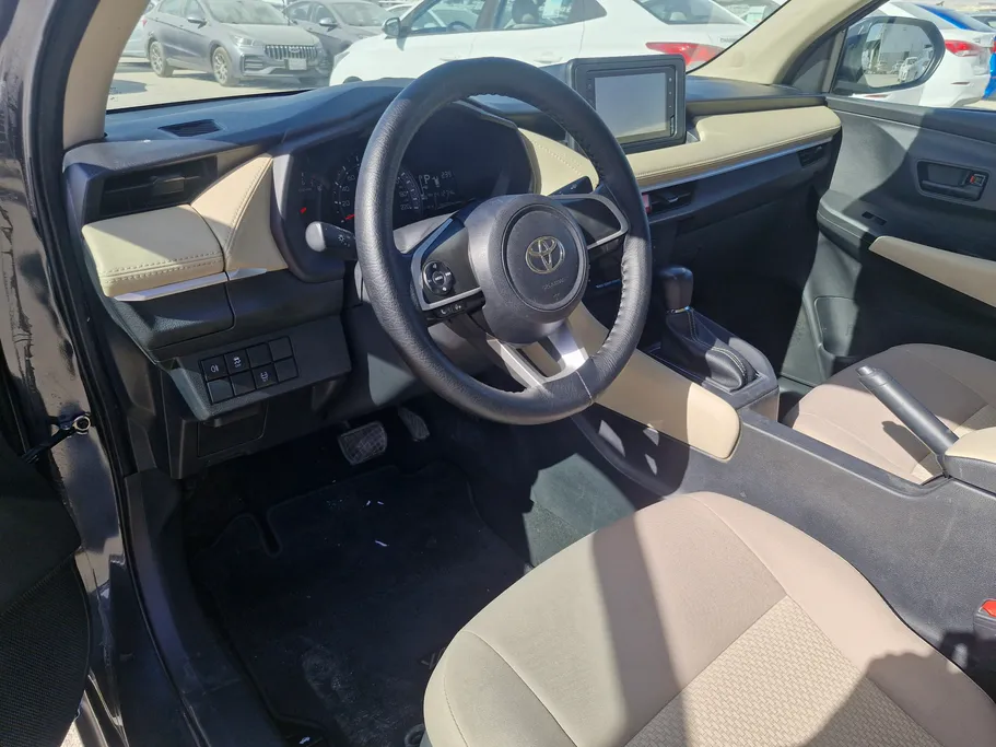 تويوتا يارس Y 2023 