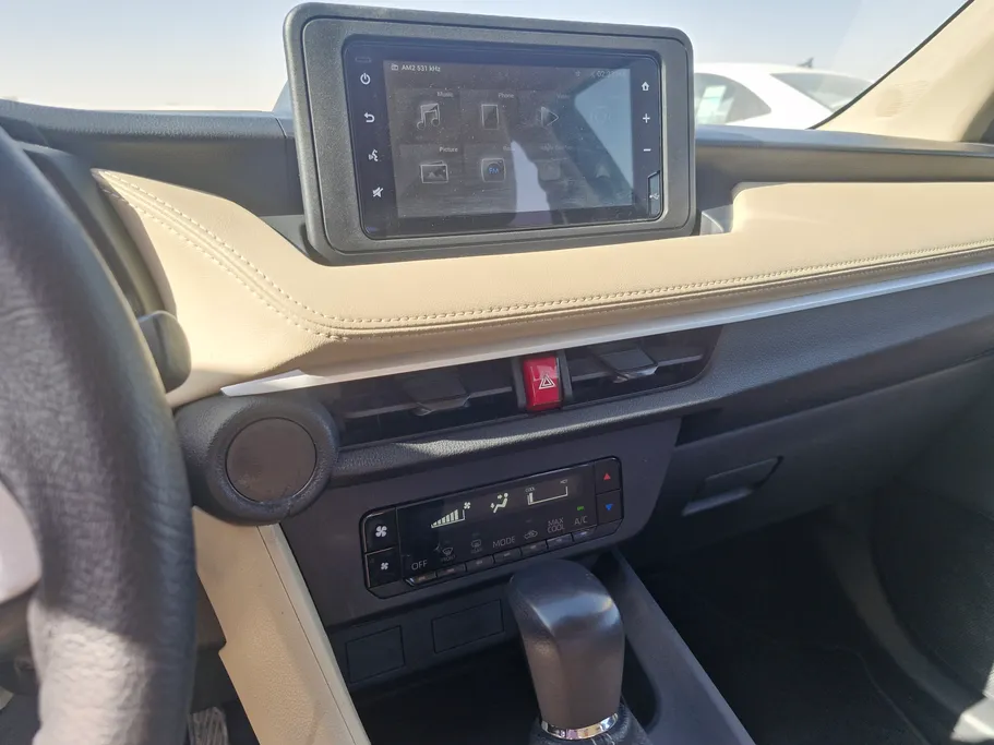 تويوتا يارس Y 2023 