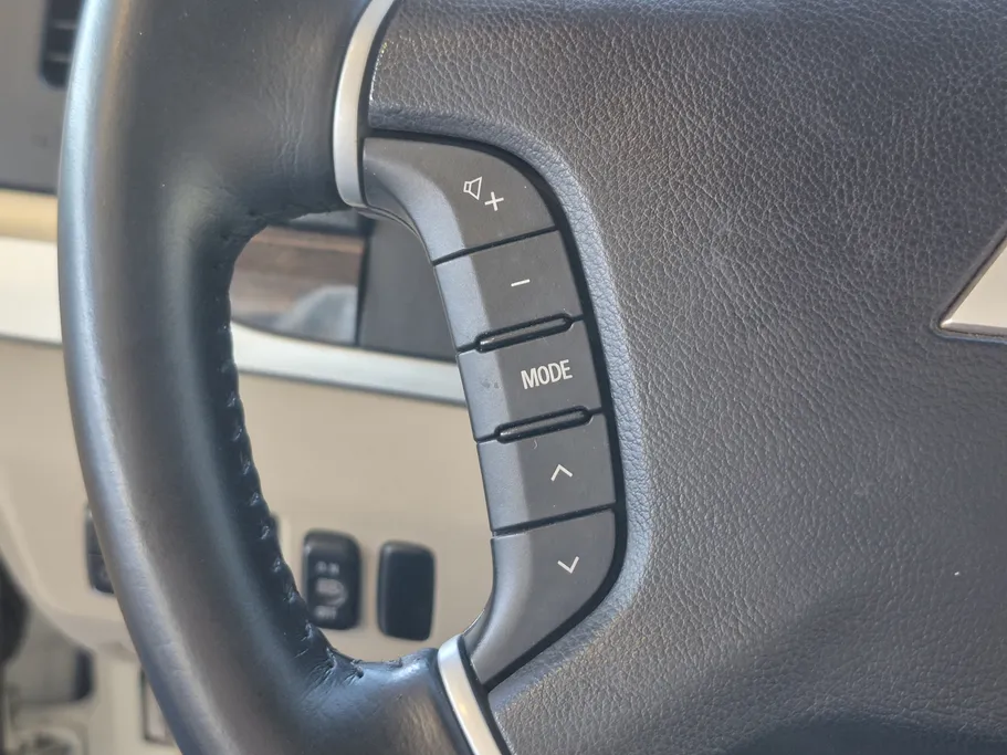 2022 Mitsubishi Pajero GLS 5Doors 