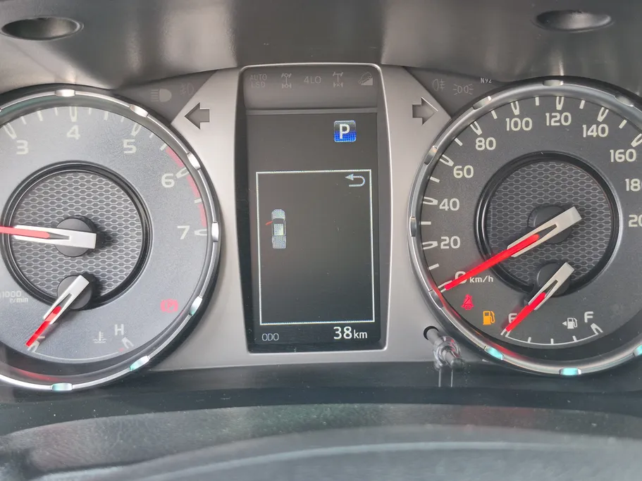 تويوتا هايلكس GR Sport 2025 