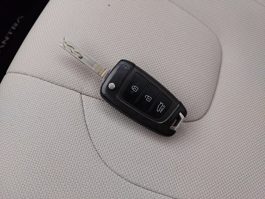 2023 هيونداي Elantra سمارت 