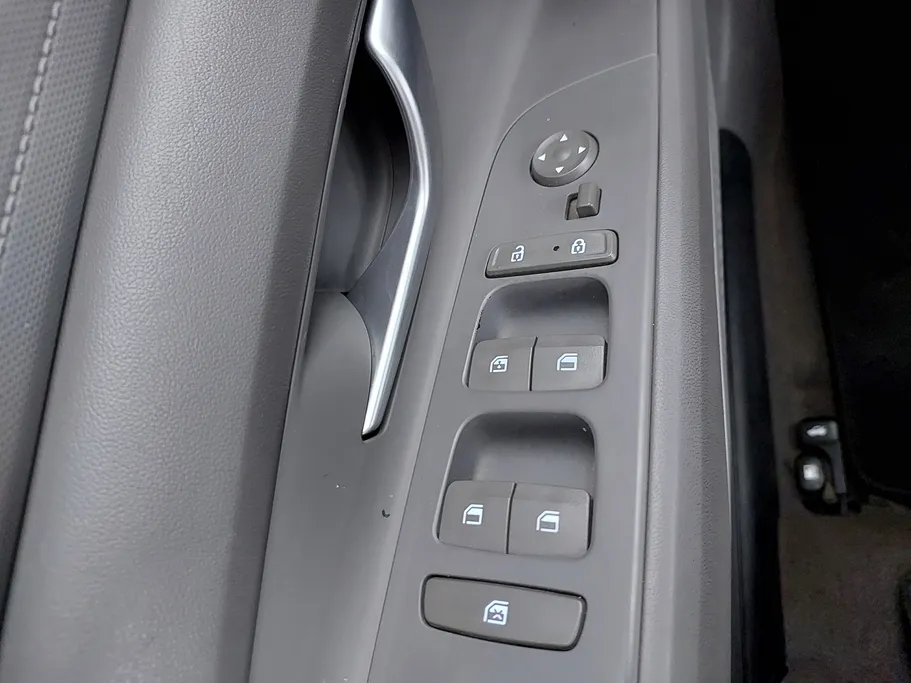 2023 هيونداي Elantra سمارت 