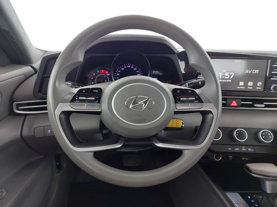 2023 هيونداي Elantra سمارت 