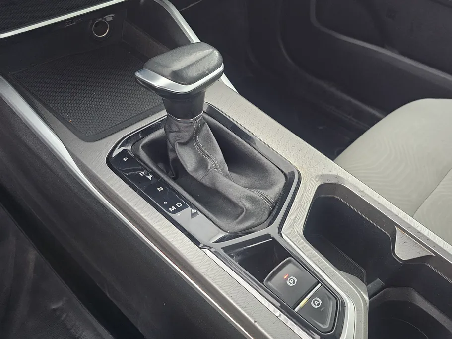 جيلي امجراند GS 2024 