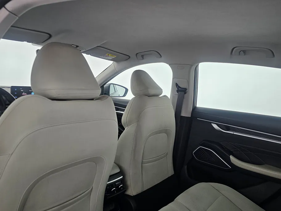 جيلي امجراند GS 2024 