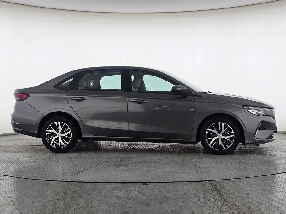 جيلي امجراند GS 2024 