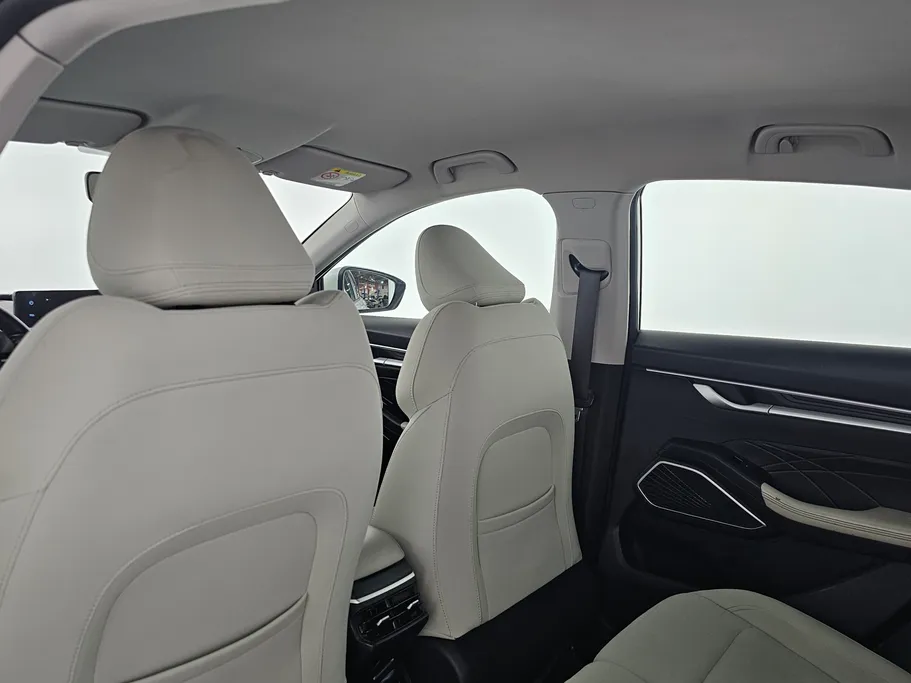 2023 Geely Emgrand GS 