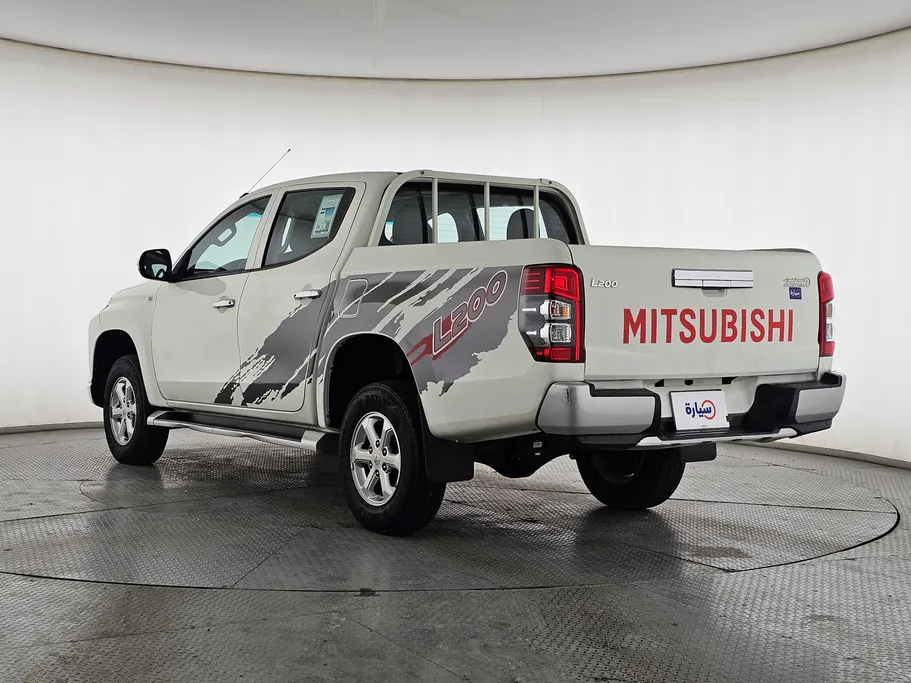 ميتسوبيشي L200 Double Cap 2022 