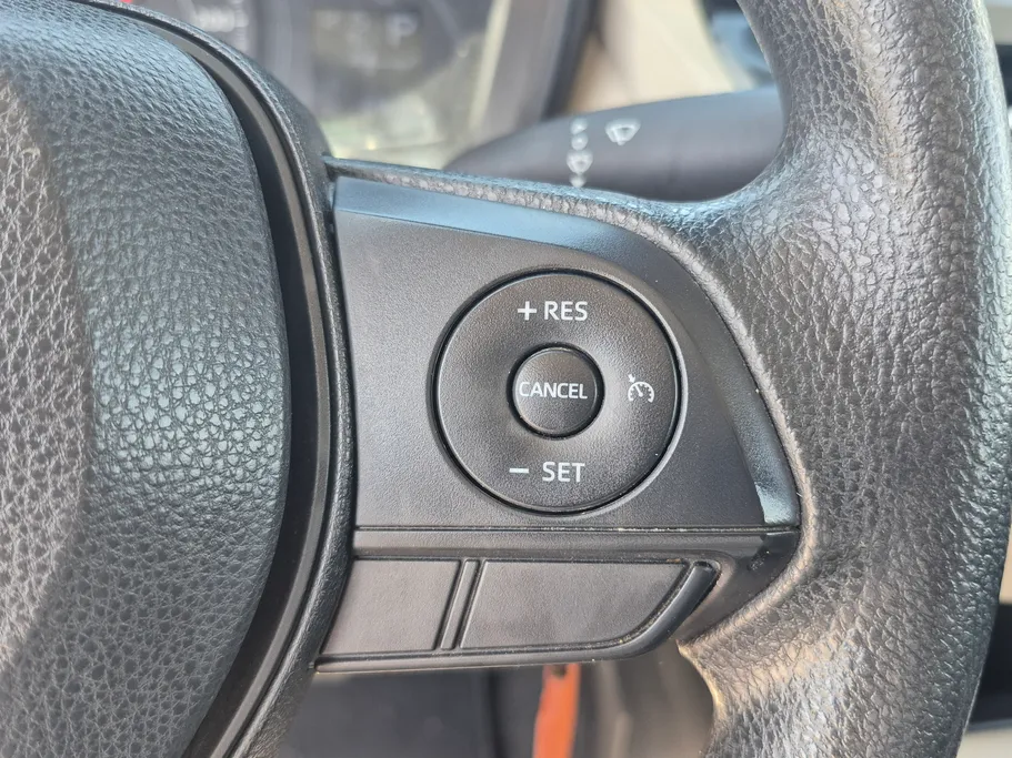 تويوتا كورولا XLI 2024 