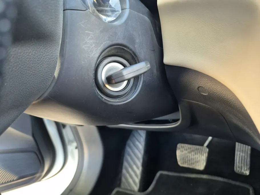 ام جي 5 STD 2024 