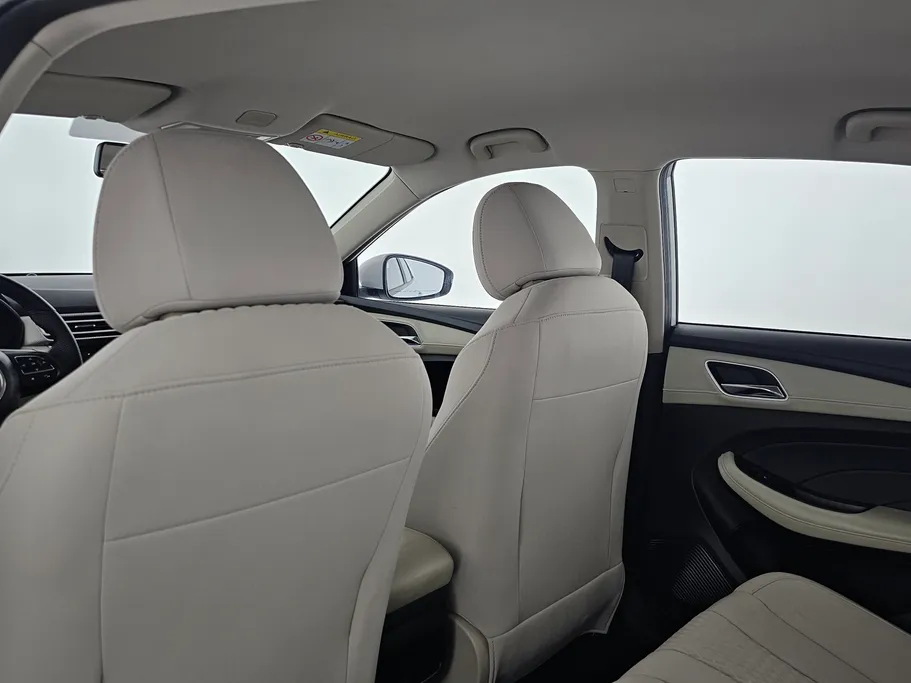 ام جي 5 STD 2024 