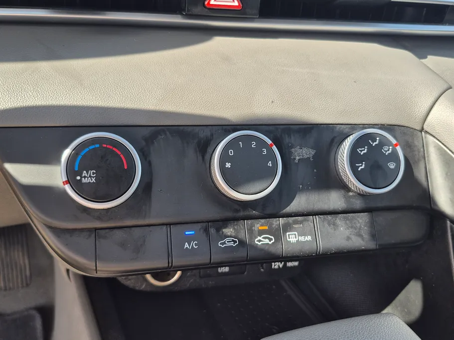 2023 هيونداي Elantra سمارت 