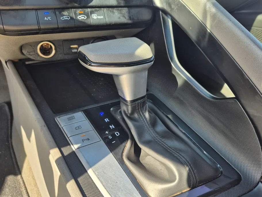 2023 هيونداي Elantra سمارت 