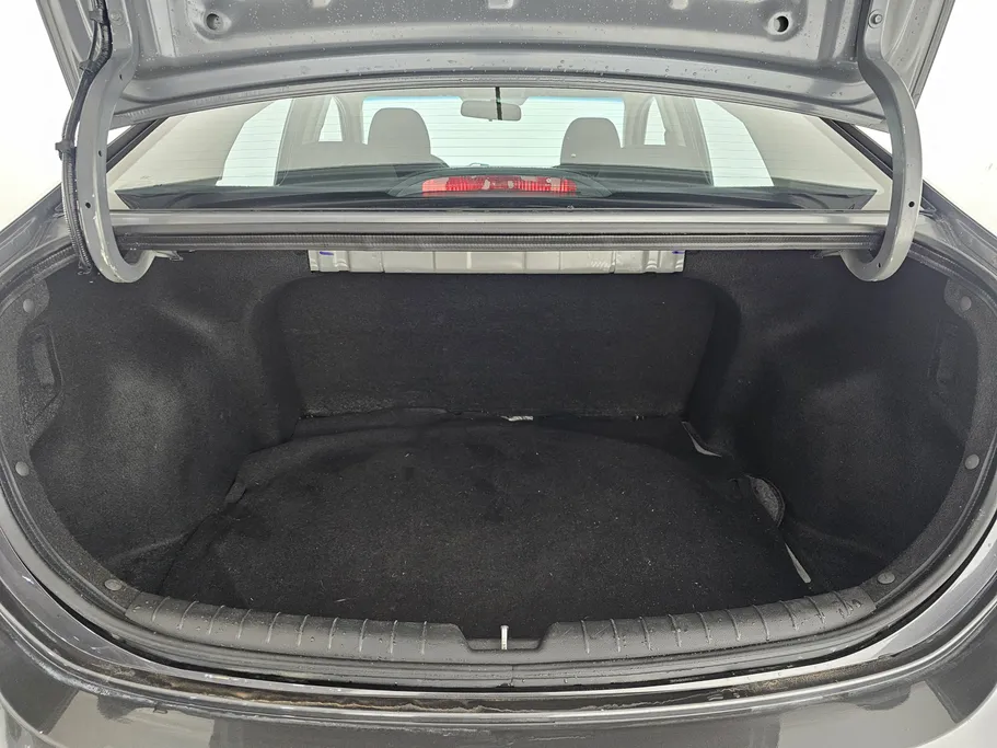 هيونداي اكسنت سمارت 2023 