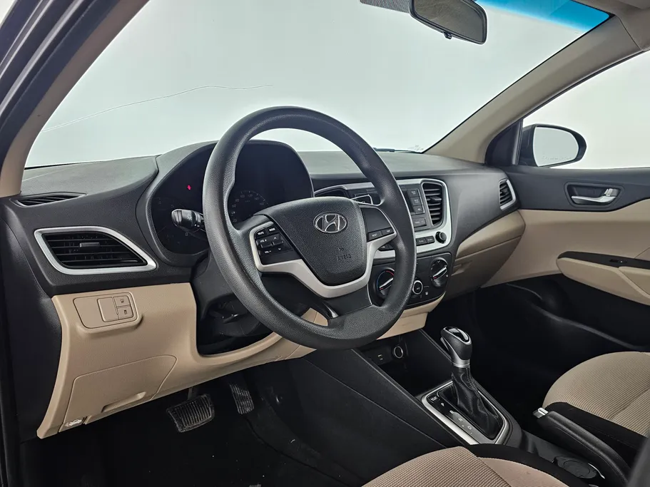 هيونداي اكسنت سمارت 2023 