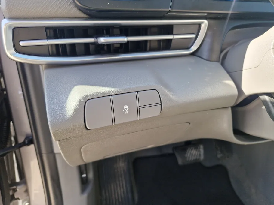 2024 Hyundai Elantra Fleet 