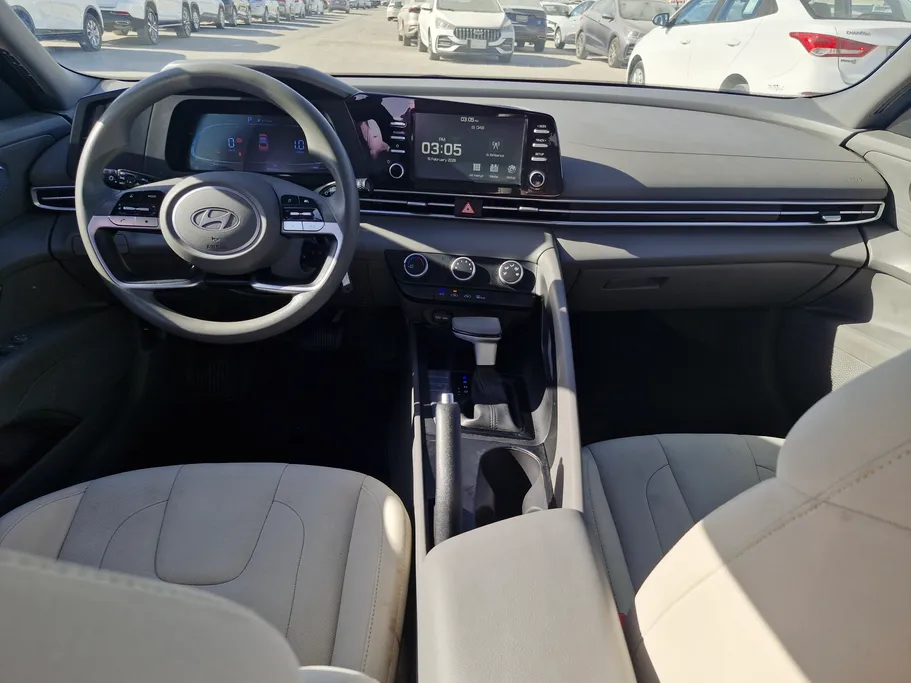 2024 Hyundai Elantra Fleet 