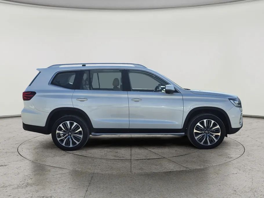 ام جي RX8 LUX 2024 