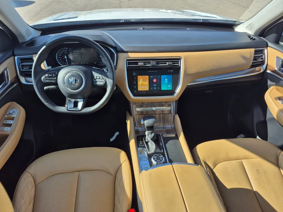 ام جي RX8 LUX 2024 