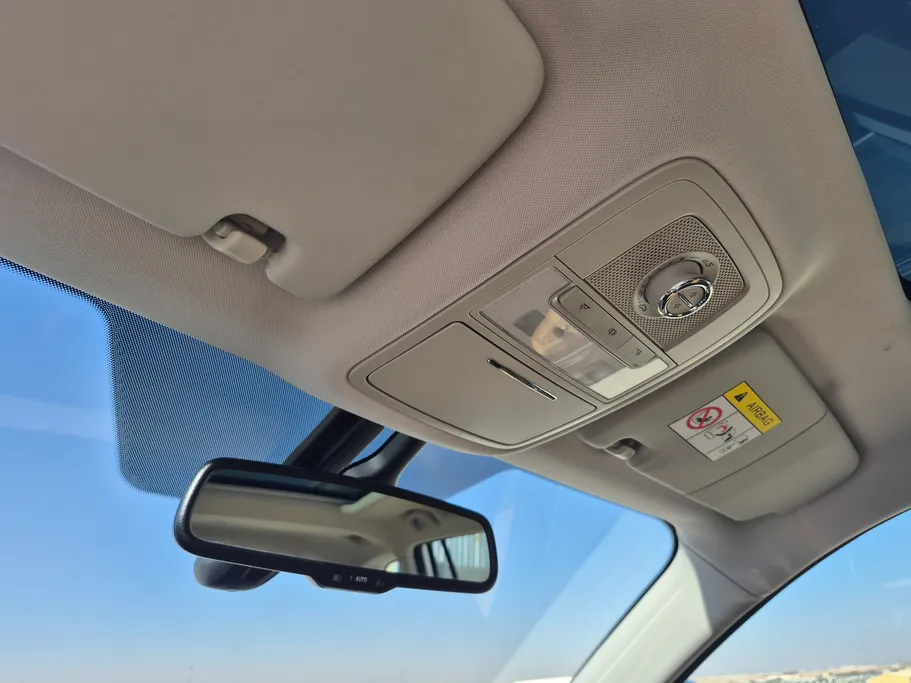 ام جي RX8 LUX 2024 