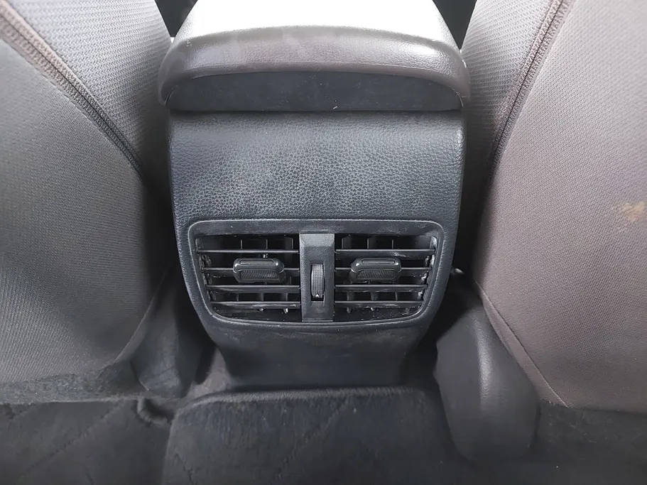 تويوتا كورولا XLI 2022 